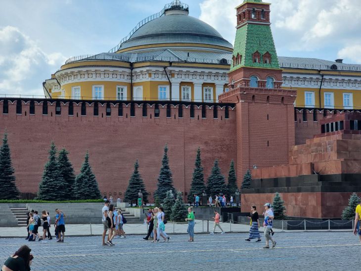 В Кремле прокомментировали участие осужденных в СВО Кремль