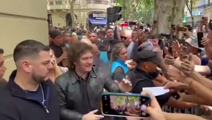 Новым президентом Аргентины стал человек, угрожавший сжечь Центробанк Милей