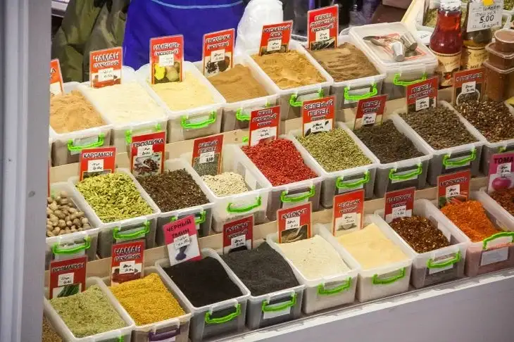 Белый, черный, зеленый и розовый: виды перца и их применение Перец