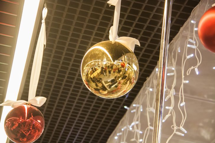 Как украсить детскую комнату к Новому году: красивое должно быть безопасным – советы дизайнера Украшение