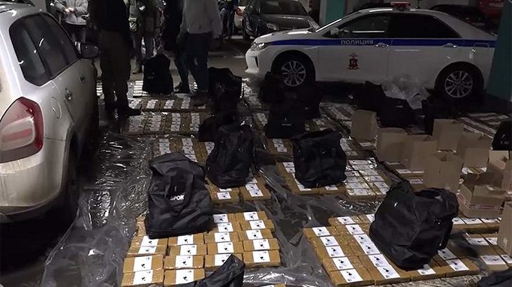 В Москве нашли и забрали 673 кг латиноамериканского кокаина вещи