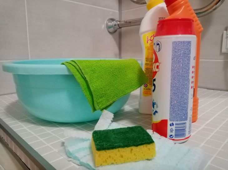 Какие предметы на кухне самые грязные: это не только губка губка