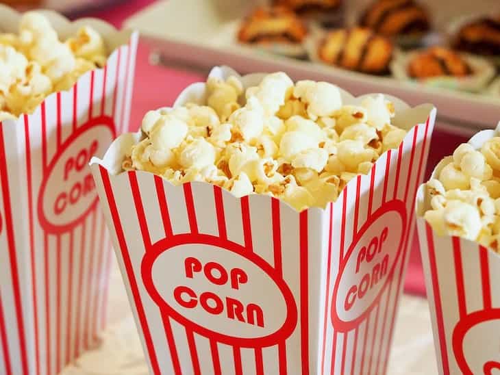 A new study: Americans snack a lot – maybe a bit too much popcorn