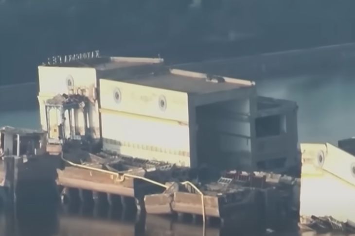 Каховская ГЭС