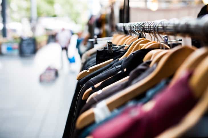 Housekeeping tips: Benefits of clothing rotation hangers