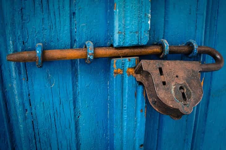 Housekeeping tips: Fixing a rusty door lock lock
