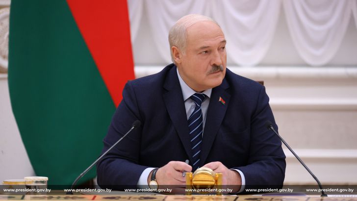 Лукашенко направился с рабочим визитом в Россию: в каких мероприятиях примет участие Президент Беларуси Александр Лукашенко
