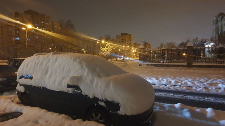 До 20 градусов мороза и желтый уровень опасности: какая погода будет в Беларуси 4 января снег