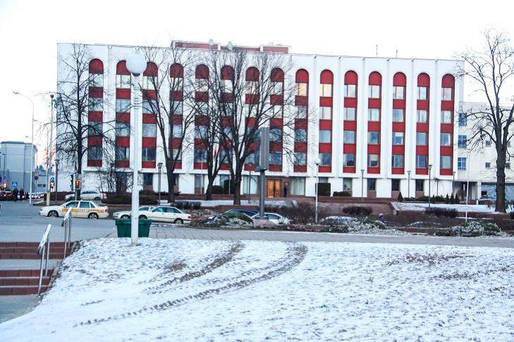 МИД Беларуси предупредил о жесткой реакции на недружественные действия Вильнюса по закрытию КПП