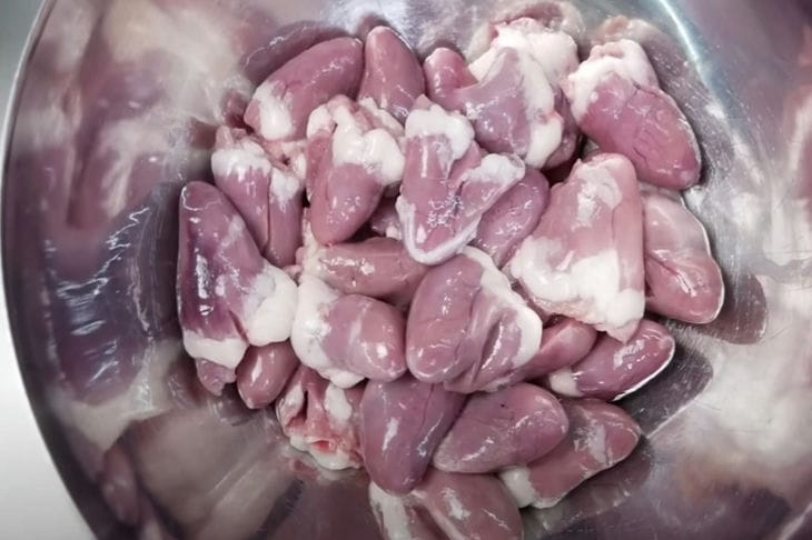 С чем готовить куриные сердечки, чтобы получилось действительно вкусно: у этого рецепта уйма поклонников Куриные сердечки