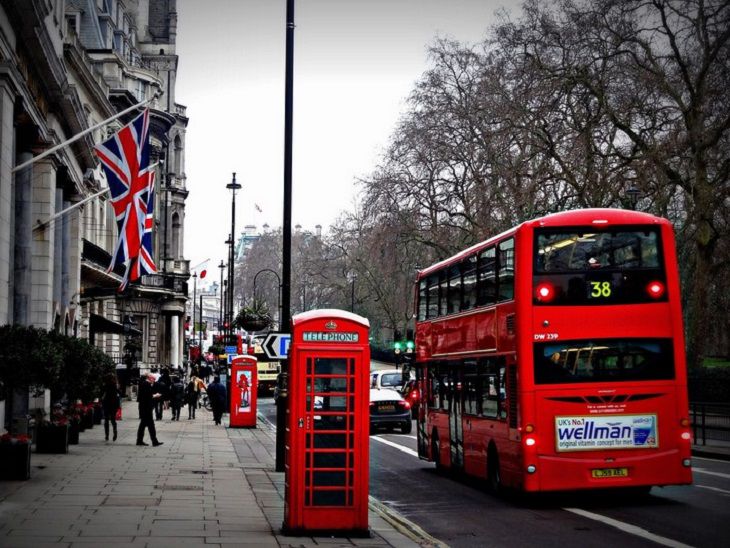 В центре Лондона бунтующие фермеры организовали протестную акцию город