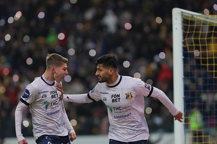 Футбол. Чемпионат России. На юге сразились «Ростов» и «Краснодар» футбол