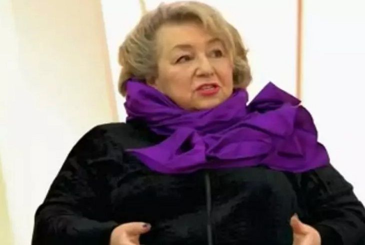 Тренер фигуристки Валиевой потребовала от Тарасовой извинений Тарасова