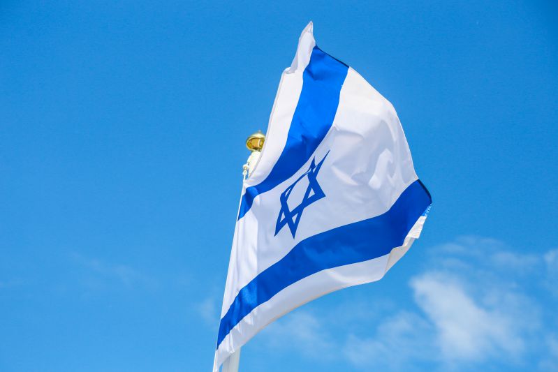 Израиль экстренно остановил работу своих посольств по всему миру – угрозы Ирана