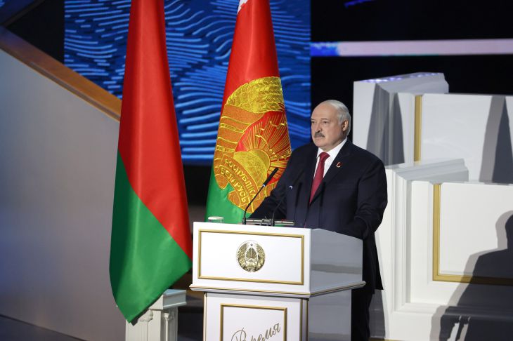 Лукашенко обратился к народному артисту Российской Федерации Михайлову
