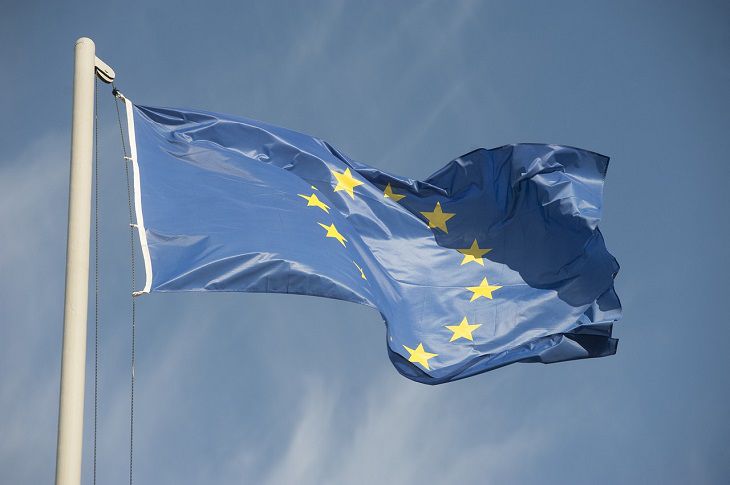 Боррель призвал ЕС не рассчитывать на американский оборонный зонтик