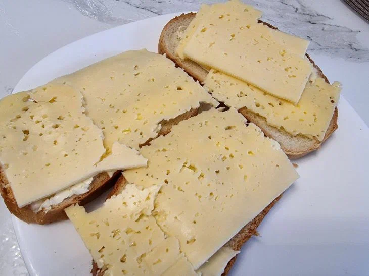 Бутерброды с сыром