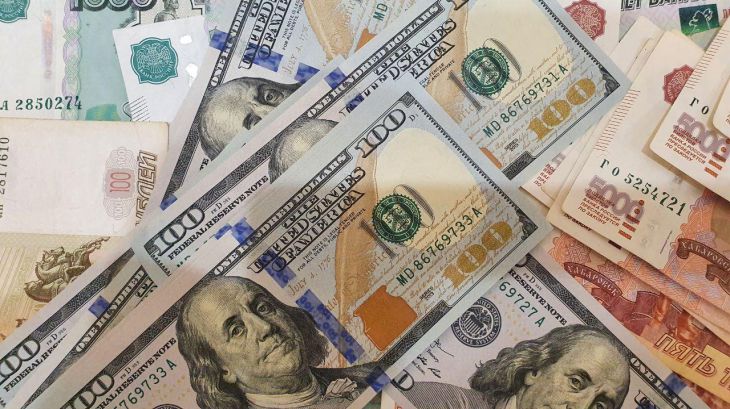 Доллар укрепился, российский рубль подешевел: итоги апреля на БВФБ