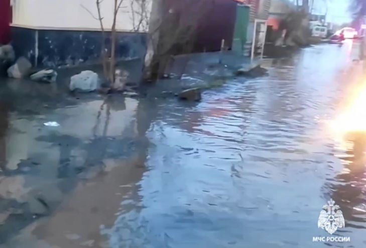 Подтоплены более 2400 домов, эвакуированы более 1100 человек: последние данные о ситуации в Орске