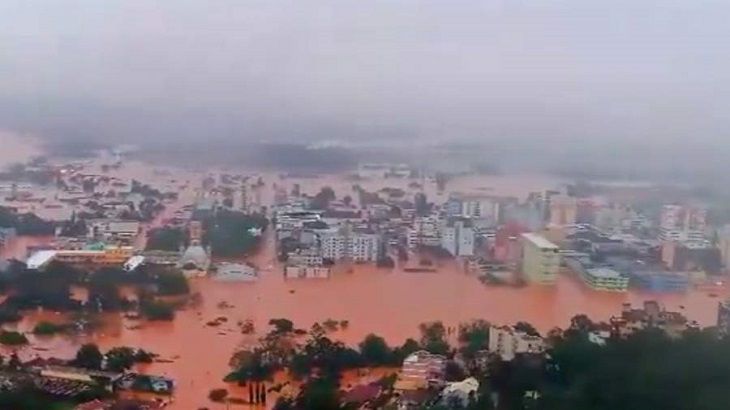 Количество жертв наводнения в Бразилии возросло до 29 человек