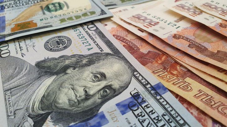 Доллар и российский рубль укрепились в Беларуси: как началась новая валютная неделя