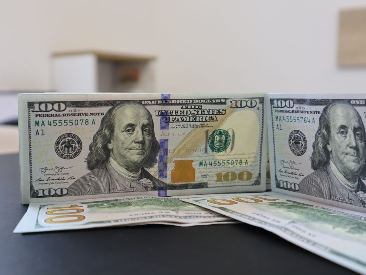 Серьезное поражение доллара: в Беларуси резко изменилась ситуация с американской валютой