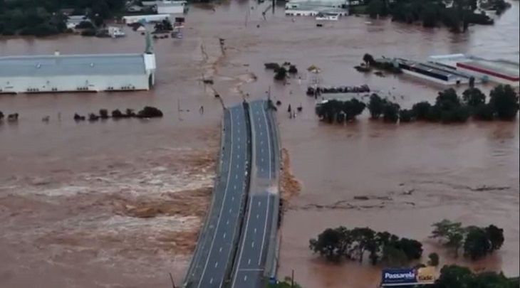 Количество жертв наводнений в Бразилии выросло до 78 человек