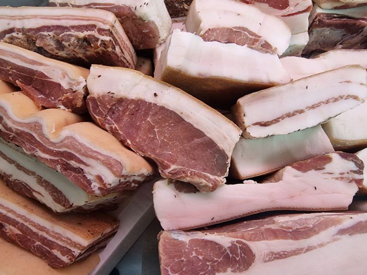 Как выбрать хорошее свиное сало: советы и рекомендации для гурманов сало