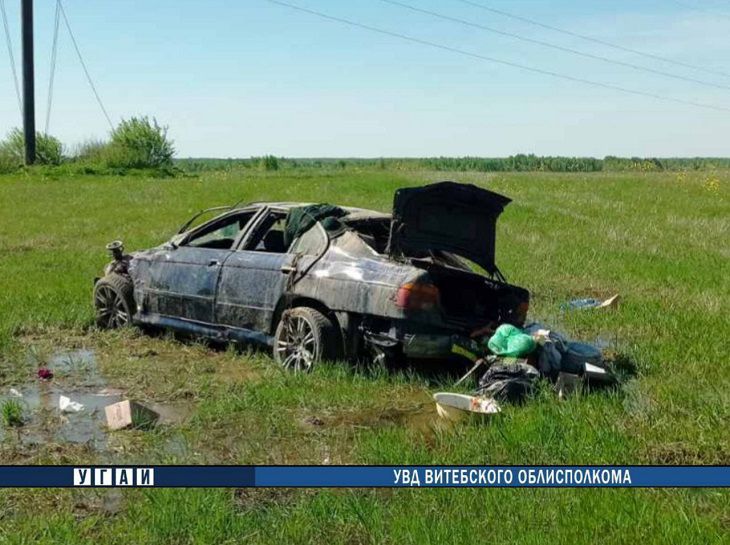 На Пасху в Толочинском районе BMW опрокинулся: погибла женщина