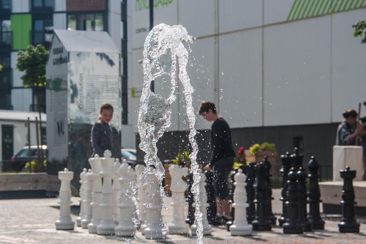 Ожидает фантастическое везение: в начале лета 2024 года 3 знака зодиака столкнутся с новыми возможностями фонтан