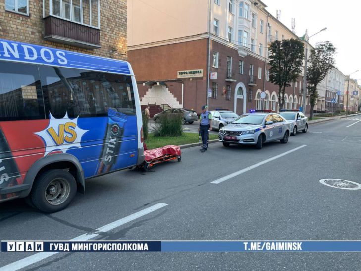 В Минске микроавтобус сбил пенсионерку: ГАИ обратилась к белорусам ДТП