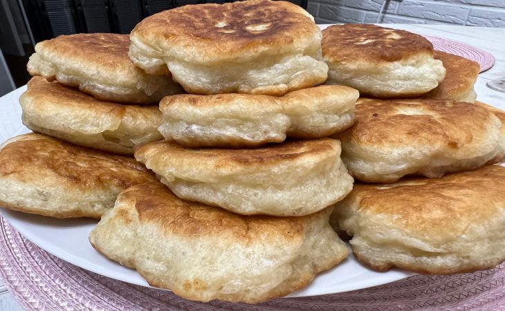 Напоминают пирожки с мясом: необычный способ приготовления оладий оладьи
