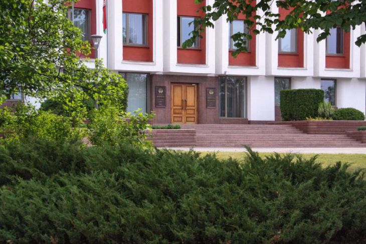 Переговоры Алейника и Лаврова проходят в Минске МИД