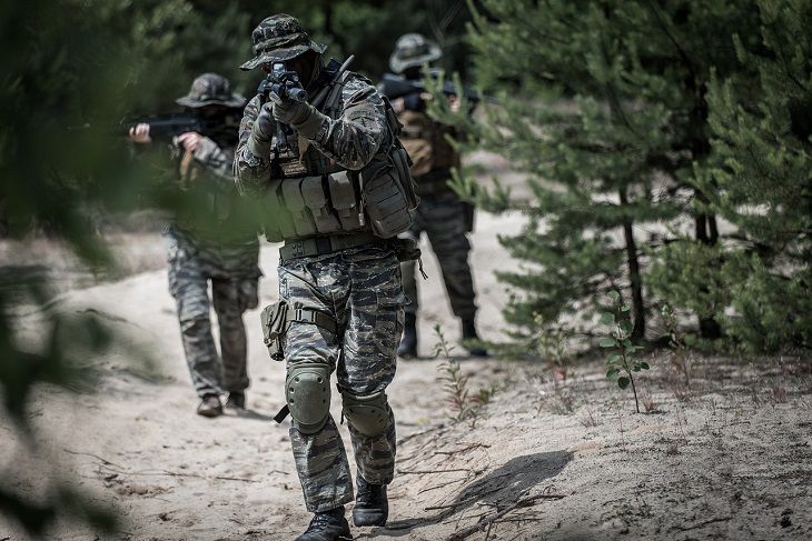 Столтенберг сообщил, планирует ли НАТО отправлять свои войска в Украину военные