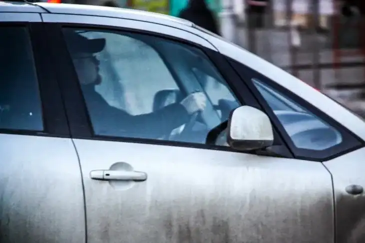 Помогает ли свежий воздух справиться с тошнотой: нужно знать всем, кого укачивает в машине Автомобиль