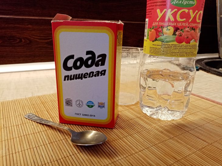 Как использовать уксус в быту: хозяйки раскрыли хитрости уксус