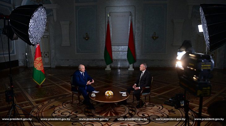 Лукашенко: эскалация конфликта может закончиться уничтожением Украины Александр Лукашенко