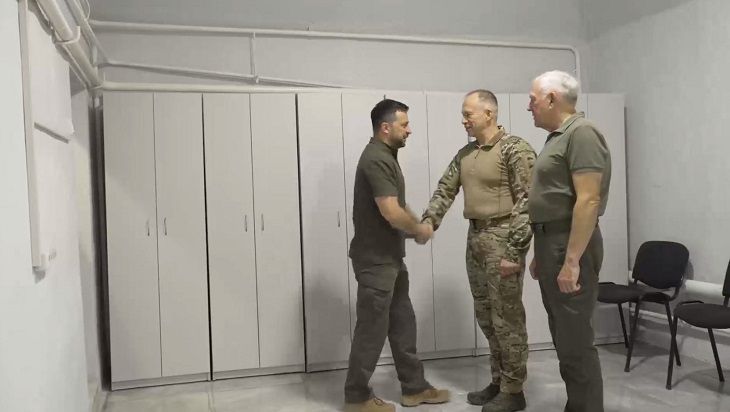 Зеленский присвоил Сырскому новое воинское звание Зеленский и Сырский