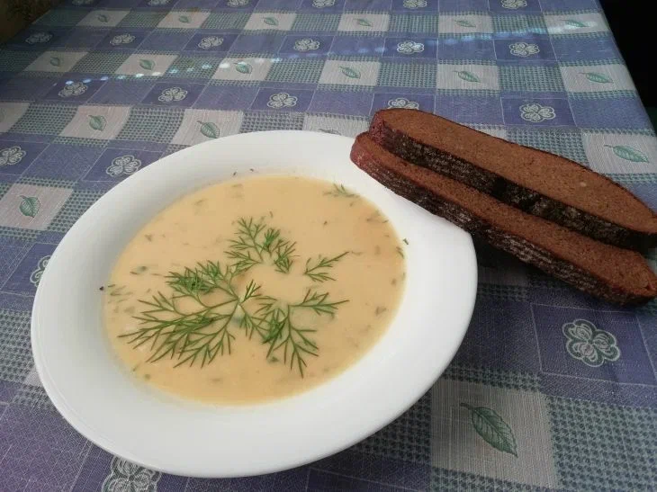 Почему нельзя повторно разогревать суп: по незнанию эту ошибку допускают многие хозяйки Суп