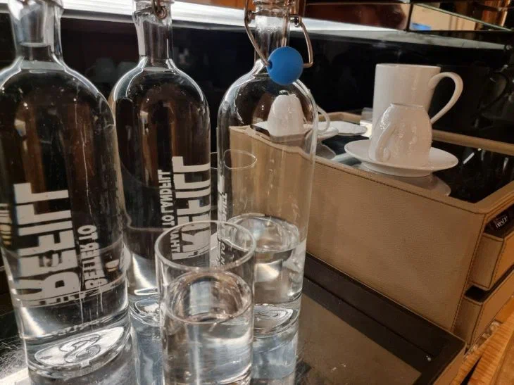 Как определить, достаточно ли воды вы выпиваете в день: проще этого способа еще не придумали Вода