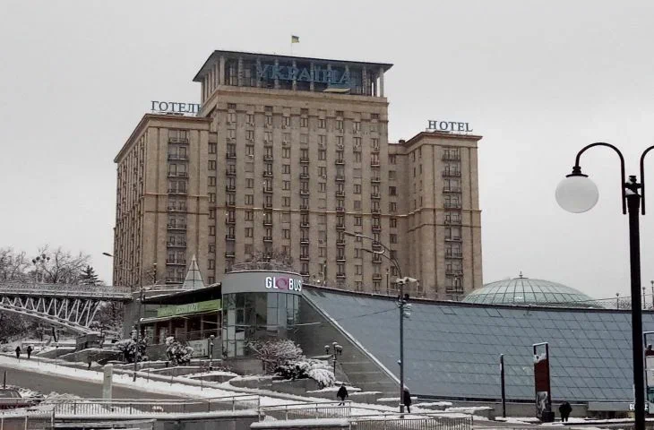 Зеленский лишил госнаград Патриарха Кирилла, Баскова и Киркорова Гостиница