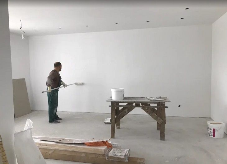 ТОП-работа Беларуси. Маляры: что делают и сколько зарабатывают человек