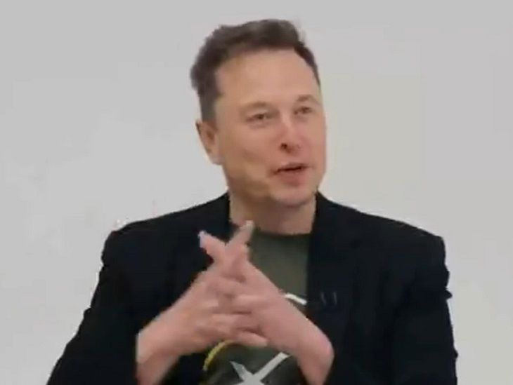 Маск пообещал найти и уничтожить тех, кто обвиняет его в связях с Россией Маск
