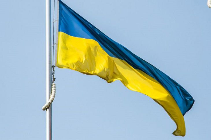 WP: США и Европа признали необходимость отказа Украины от территорий в пользу РФ флаг
