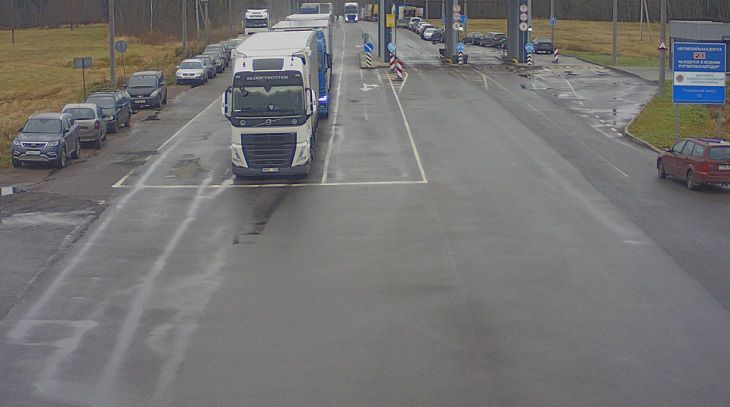 Порядка 2 000 транспортных средств ожидают въезда в Польшу – ГПК граница
