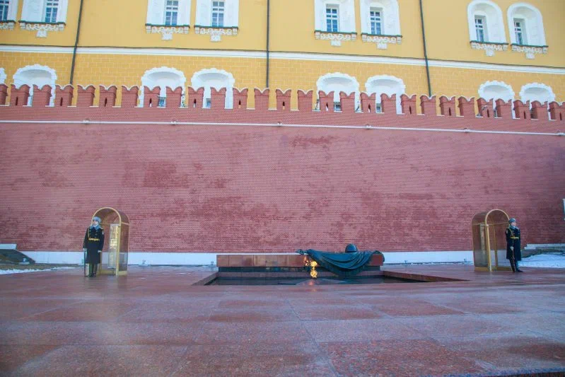 Трамп: Зеленский хочет заключить сделку с Россией Москва Кремль