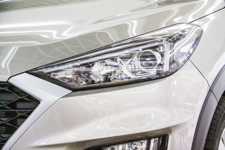 Какой автомобиль является самым длинным в мире: внутри есть бассейн с трамплином автомобиль