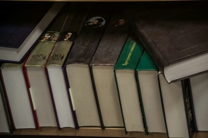 Где хранить книги в квартире: 5 вариантов с плюсами и минусами Книги