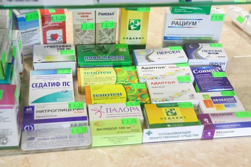 Терпеть ли головную боль или принять таблетку: мнение врачей и последствия для здоровья