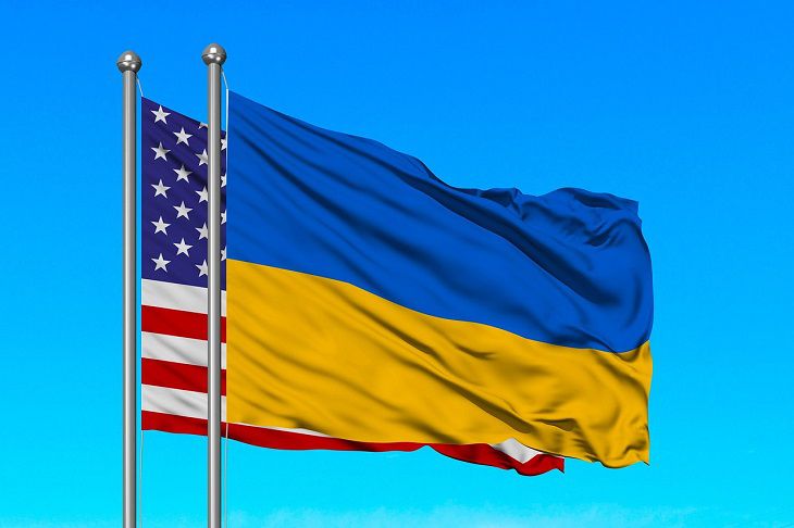 Трамп сообщает: США не дадут Украине гарантии безопасности флаг